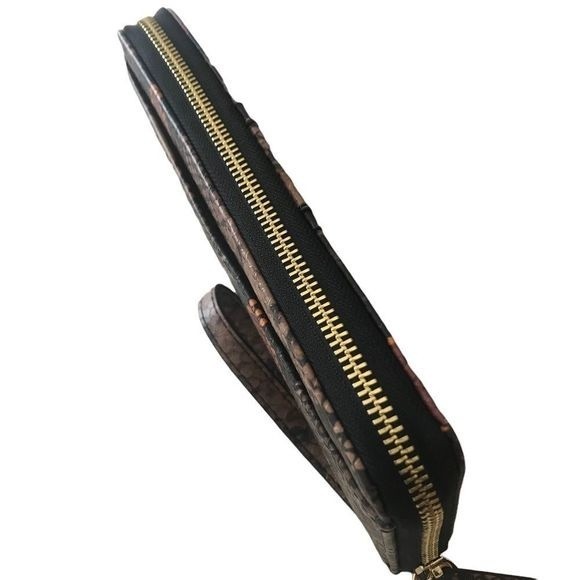 INC International Concepts Wristlet/Wallet Animal Print Size 4” x 8” - Picture 3 of 10